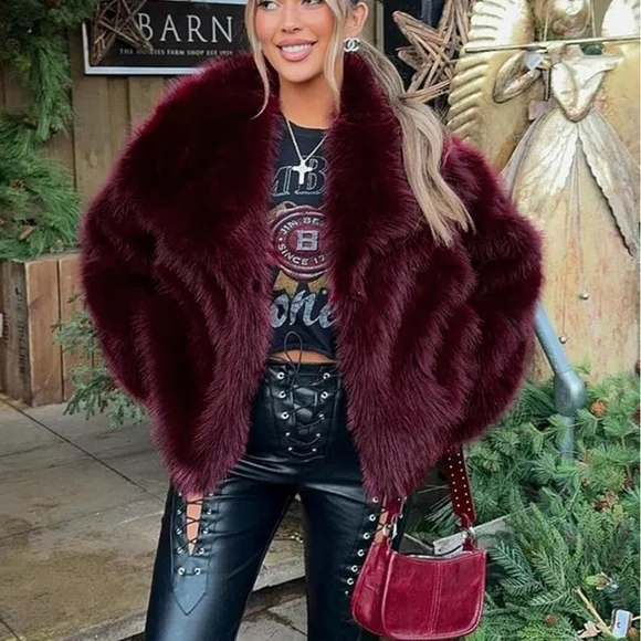 Women's Burgundy Faux Fur Jacket - Size XL - Picture 1 of 5
